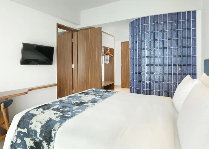 Resort Express Baruna By Ihg 4*